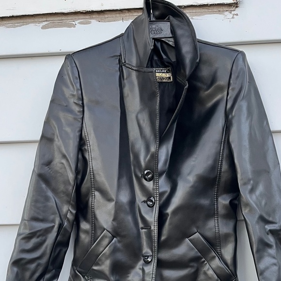 Vintage black jacket - Picture 1 of 4